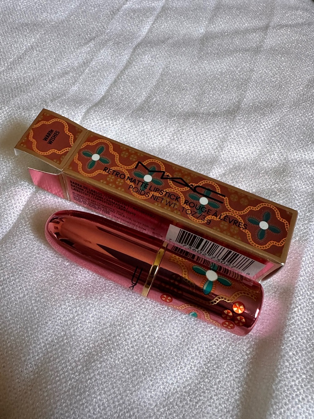 MAC Retro Matte lipstick - Warm Wishes - Picture 3 of 7